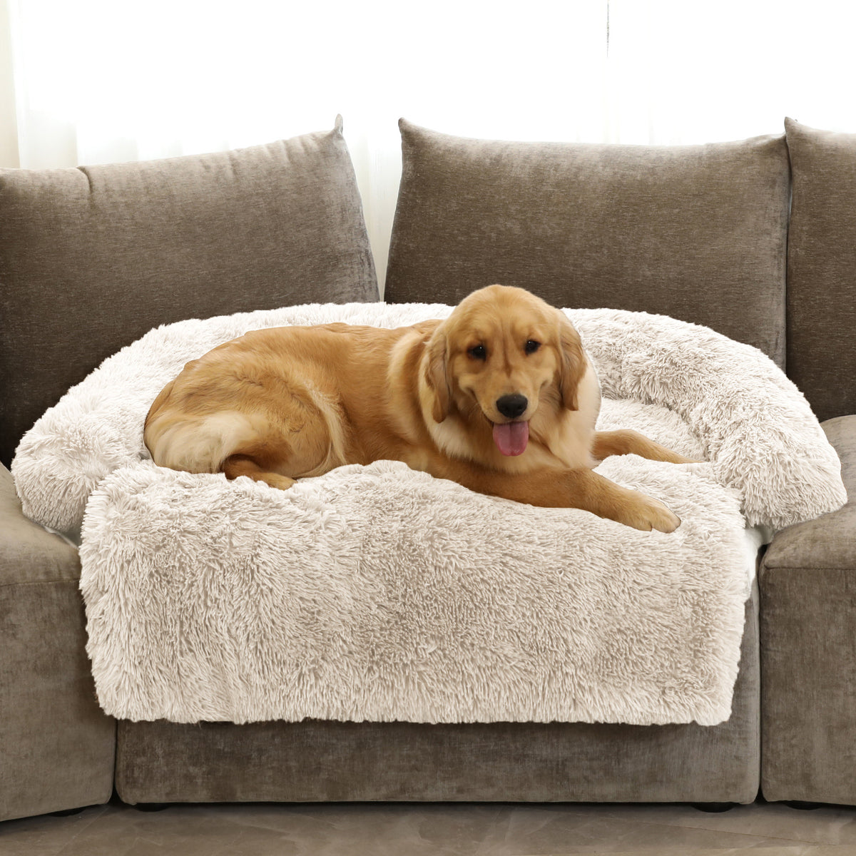 Fuzzy blanket, pet bed, dog bed